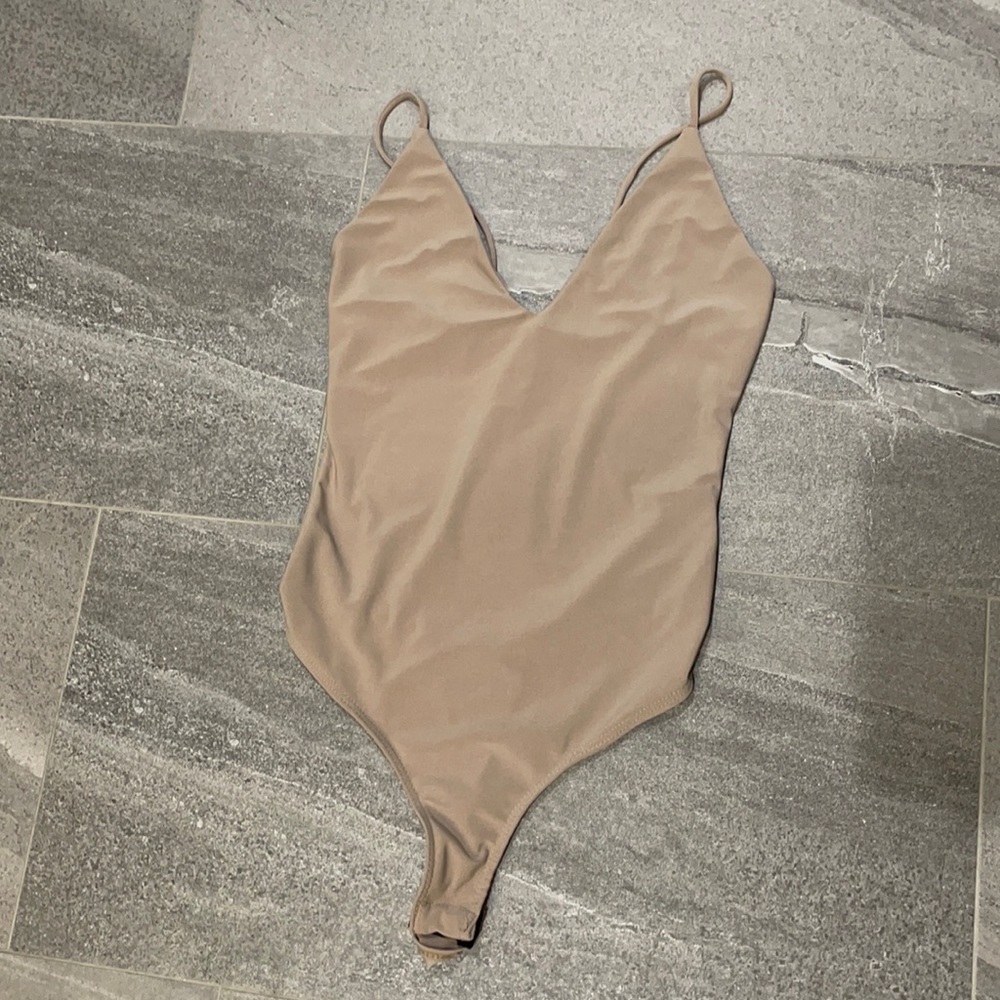Fashionnova bodysuit